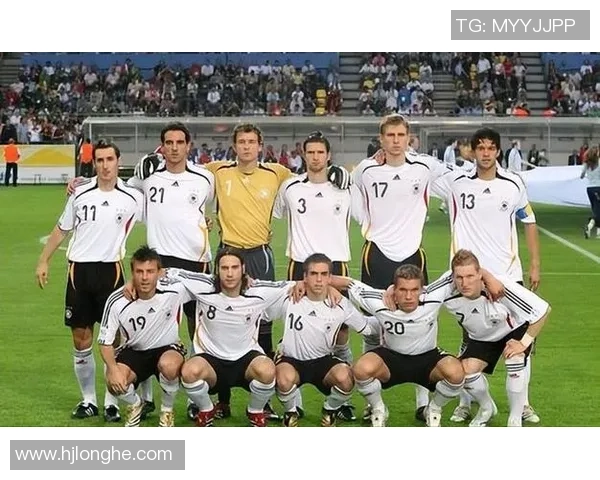 世界杯的狂欢是否掩盖了人们对世界其他苦难的关注与思考